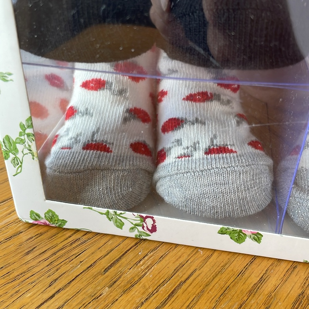 Laura Ashley Baby Girl 4 Pair Sock Set Size: 0-6 Months NEW - Picture 5 of 6
